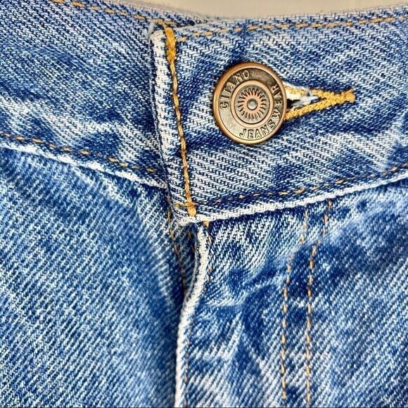 GITANO Vintage 90’s High Waisted Jean Shorts. - Picture 5 of 9